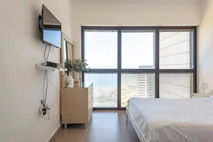 Oַ&O Group- Luxury Apt Tower Best Sea View Bat Yam Luaran gambar