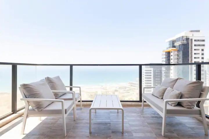 Oַ&O Group- Luxury Apt Tower Best Sea View Bat Yam Luaran gambar